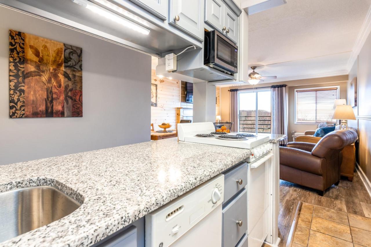 Apartamento Sky High Views!!-peak Mountaintop-outdoor Pool-close To Downtown-private Balcony-wifi-cable *